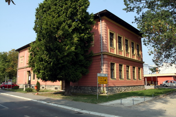 Biblioteka Cirilo i Metodije Prijedor